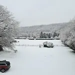 Nyaraló Le Lombry *