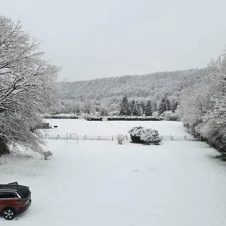 度假居 Le Lombry *